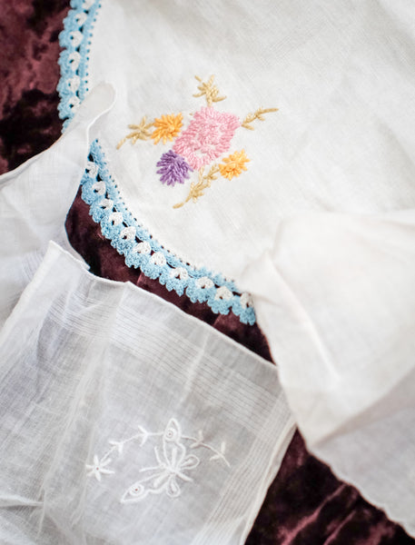 Set of 3: Embroidered Vintage Handkerchiefs and Doily